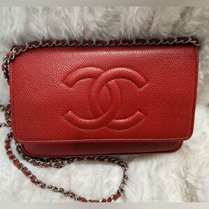 CHANEL-22119176 Red Caviar Crossbody Bag